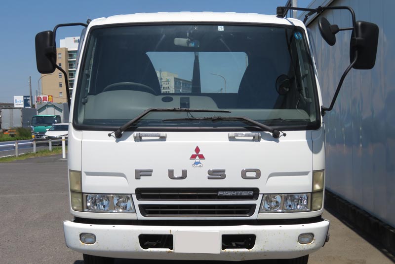 2003 Mitsubishi / Fuso Stock No. 2010