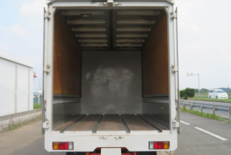 2007 Isuzu / Elf Stock No. 2022