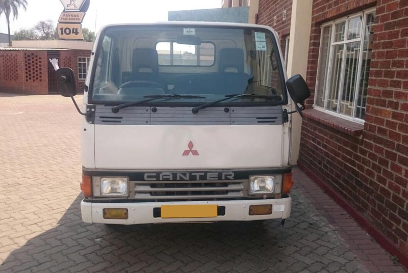 1992 Mitsubishi / Canter Stock No. 2039