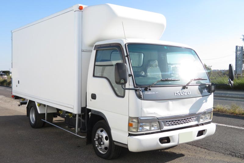 2002 Isuzu / Elf NPR72L