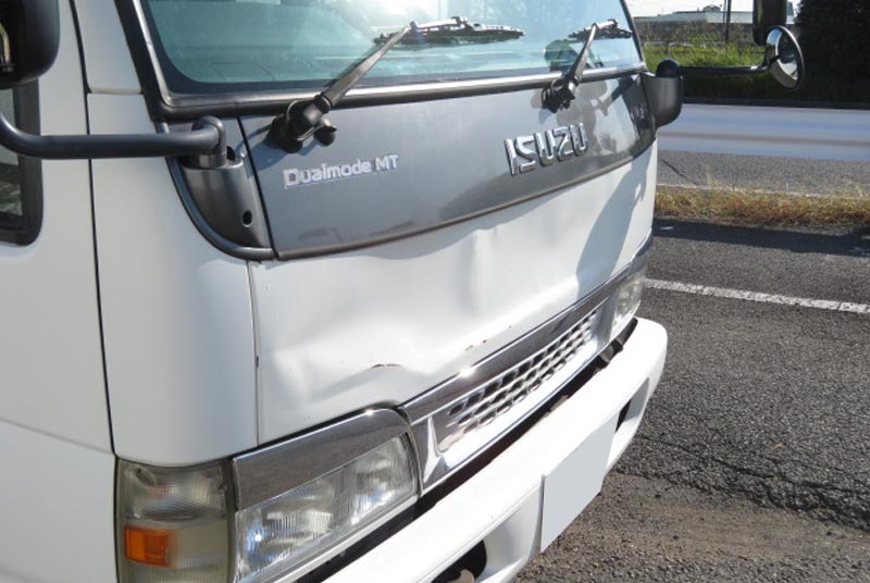 2002 Isuzu / Elf Stock No. 2041