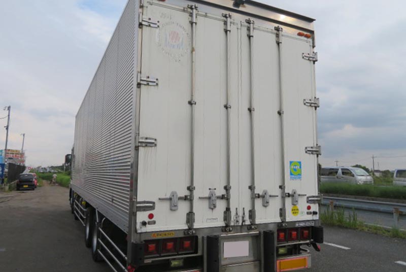 2004 Mitsubishi / Fuso Stock No. 2043