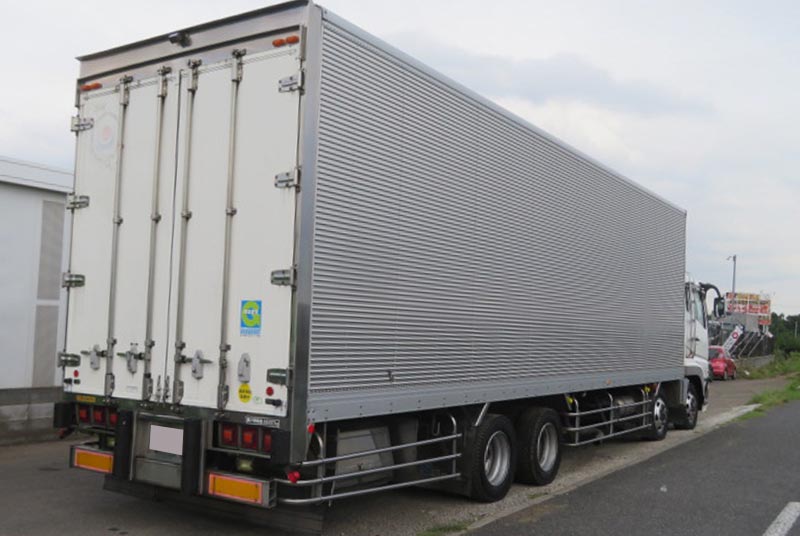 2004 Mitsubishi / Fuso Stock No. 2043