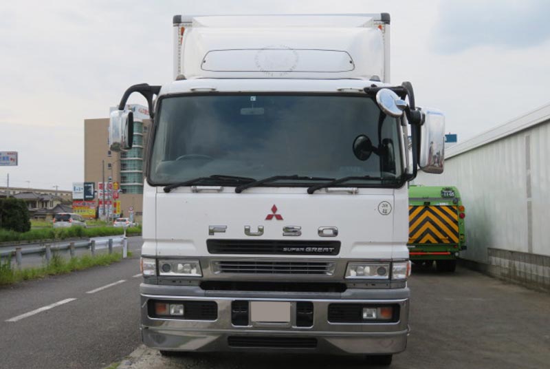 2004 Mitsubishi / Fuso Stock No. 2043