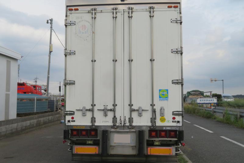 2004 Mitsubishi / Fuso Stock No. 2043