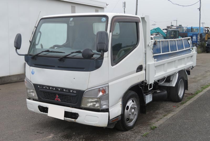 2006 Mitsubishi / Canter Stock No. 2057