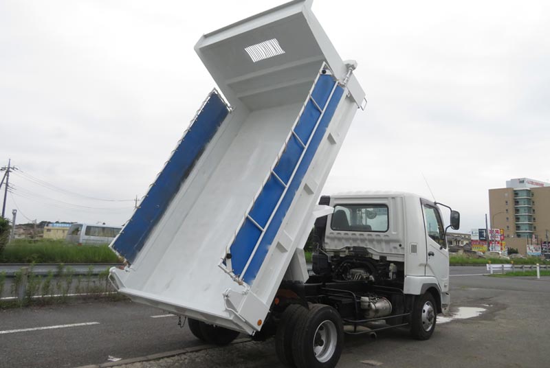 2006 Mitsubishi / Fuso Canter Stock No. 2058