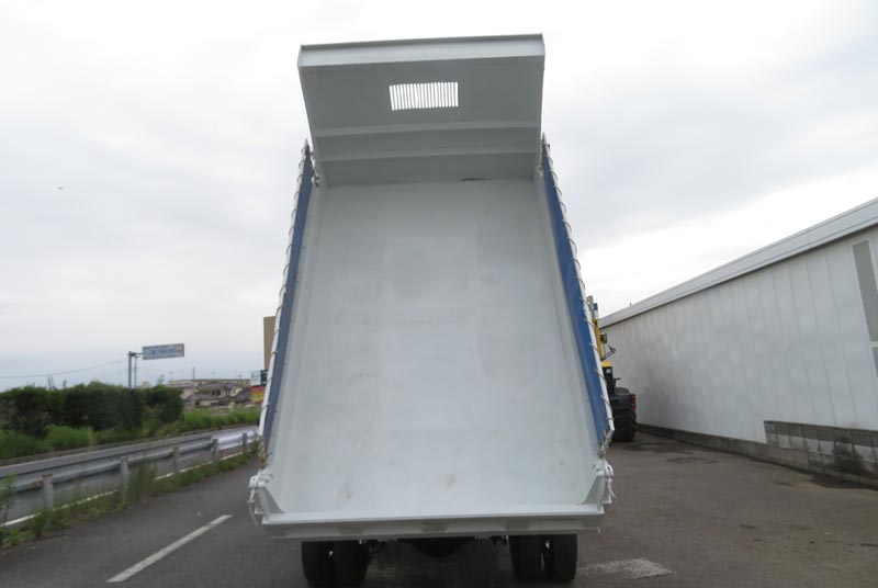 2006 Mitsubishi / Fuso Canter Stock No. 2058