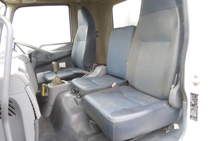 2006 Mitsubishi / Fuso Canter Stock No. 2058