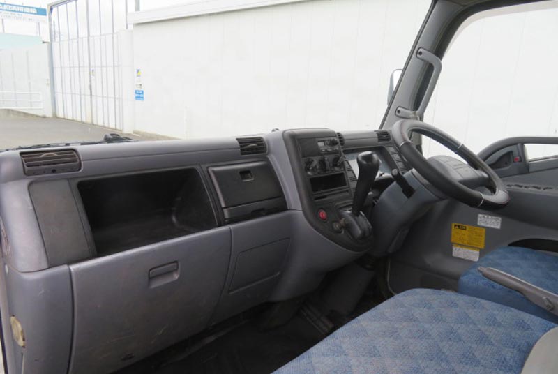 2006 Mitsubishi / Canter Stock No. 2060