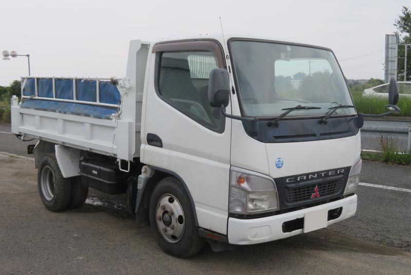 2006 Mitsubishi / Canter FE71DB