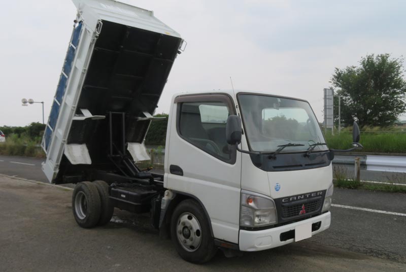 2006 Mitsubishi / Canter Stock No. 2061