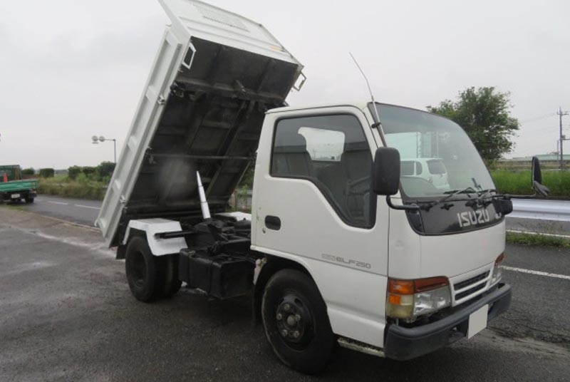 1995 Isuzu / Elf Stock No. 2062